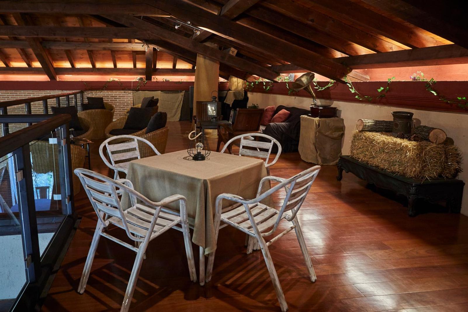Hotel El Mirlo Blanco 坎德莱达 外观 照片