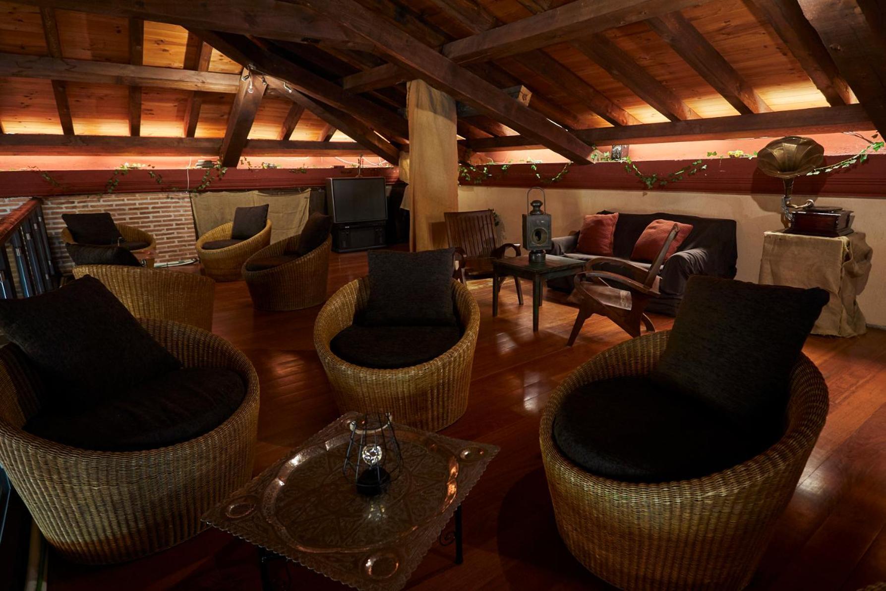 Hotel El Mirlo Blanco 坎德莱达 外观 照片