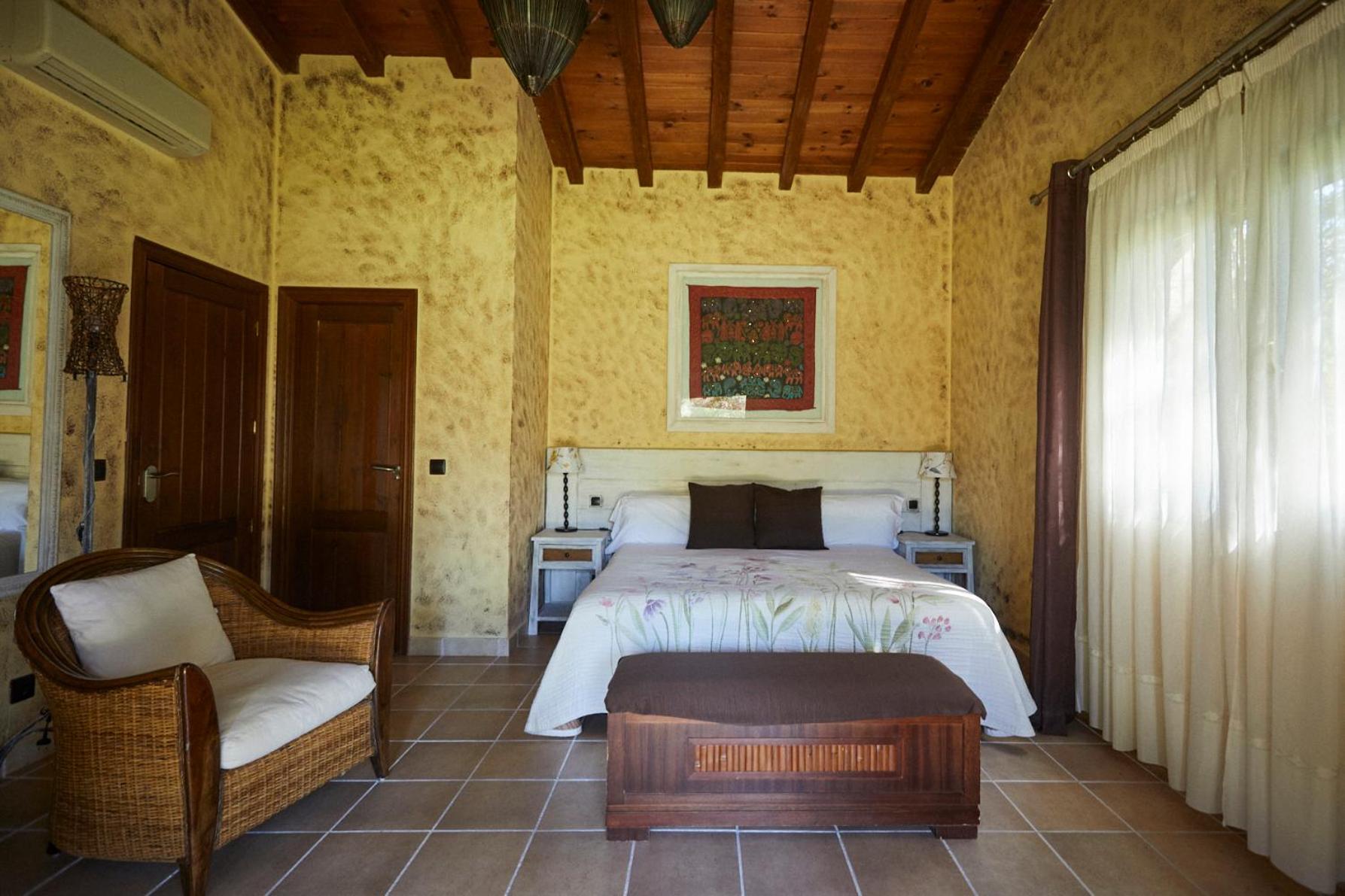 Hotel El Mirlo Blanco 坎德莱达 外观 照片